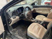 Load image into Gallery viewer, AC A/C AIR CONDITIONING COMPRESSOR Elantra 2017 17 2018 18 - DG125117
