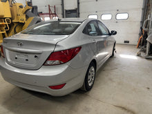 Load image into Gallery viewer, AC A/C AIR CONDITIONING COMPRESSOR Accent Rio 2012-2017 - DG125033
