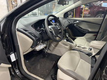 Load image into Gallery viewer, AC A/C AIR CONDITIONING COMPRESSOR Ford Focus 2012 12 2013 13 - DG128558
