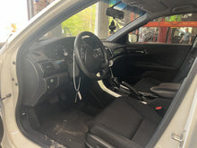 Load image into Gallery viewer, AC A/C AIR CONDITIONING COMPRESSOR Honda Accord 13 14 15 16 - DG131055

