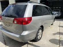Load image into Gallery viewer, AC A/C AIR CONDITIONING COMPRESSOR Highlander Sienna 07-10 - DG138003
