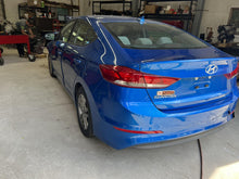 Load image into Gallery viewer, AC A/C AIR CONDITIONING COMPRESSOR Elantra 2017 17 2018 18 - DG136983

