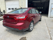 Load image into Gallery viewer, AC A/C AIR CONDITIONING COMPRESSOR Ford Focus 2012 12 2013 13 - DG137622

