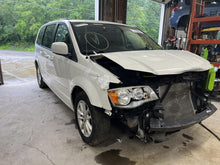Load image into Gallery viewer, AC A/C AIR CONDITIONING COMPRESSOR Town &amp; Country Caravan Ram Van 11-19 - DG138176
