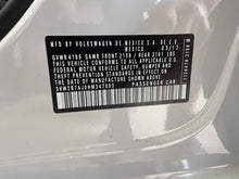 Load image into Gallery viewer, AC A/C AIR CONDITIONING COMPRESSOR Beetle Jetta Passat 16-18 - DG137931
