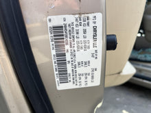Load image into Gallery viewer, AC A/C AIR CONDITIONING COMPRESSOR Town &amp; Country Caravan 08-10 - DG137683
