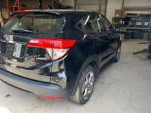 Load image into Gallery viewer, AC Compressor Honda HR-V 2019 - DG138050
