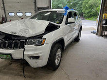 Load image into Gallery viewer, AC Compressor  GRAND CHEROKEE 2018 - DG139627
