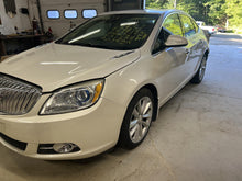 Load image into Gallery viewer, AC A/C AIR CONDITIONING COMPRESSOR Buick Verano 14 15 16 17 - DG139764
