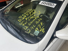 Load image into Gallery viewer, Steering Wheel Hyundai Sonata 2012 - DG140135
