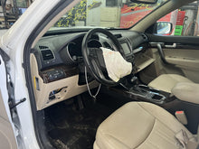 Load image into Gallery viewer, AC A/C AIR CONDITIONING COMPRESSOR Santa Fe Sorento 2012-2019 - DG142192
