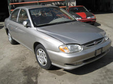 Load image into Gallery viewer, TRANSMISSION COMPUTER Kia Sephia Spectra 2000 00 01 - 593567
