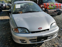Load image into Gallery viewer, TRANSMISSION Chevrolet Cavalier Pontiac Sunfire 2002 02 VIN 4 - MM898322
