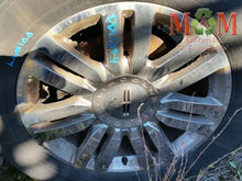 Load image into Gallery viewer, FRONT TEMPERATURE CONTROLS Lincoln Navigator 07 08 09 10 - MM909797
