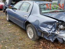 Load image into Gallery viewer, Radio  LINCOLN &amp; TOWN CAR 1999 - MM933436
