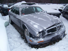 Load image into Gallery viewer, FOG LIGHT Jaguar XJ8 1998 98 1999 99 00 01 02 03 - NW82814
