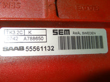 Load image into Gallery viewer, RADIO Saab 900 1994 94 95 96 97 98 AM/FM/CASS - NW139652
