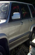 Load image into Gallery viewer, Grille  ISUZU TROOPER 1999 - NW98396
