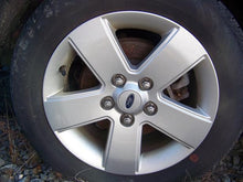 Load image into Gallery viewer, [INVENTORYCAR_YEAR_MAKE_MODEL] FOG LAMP LIGHT - NW81458
