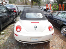 Load image into Gallery viewer, AC COMPRESSOR Beetle Jetta Rabbot 2005 05 06 07 - MM944446
