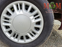 Load image into Gallery viewer, ALTERNATOR Malibu Alero Grand Am 00 01 02 03 - MM949840
