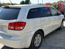 Load image into Gallery viewer, FRONT TEMPERATURE CONTROLS Dodge Journey 11 12 13 14 15 16 - MM967028
