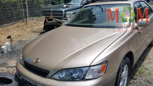 Load image into Gallery viewer, HEADLIGHT LAMP ASSEMBLY Lexus ES300 97 98 99 00 01 Right - MM990930
