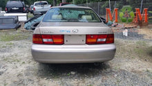 Load image into Gallery viewer, HEADLIGHT LAMP ASSEMBLY Lexus ES300 97 98 99 00 01 Right - MM990930
