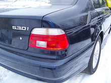 Load image into Gallery viewer, IN DASH CD PLAYER BMW 525i 540i X5 99 00 01 02 03 04 - NW136458
