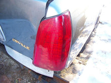 Load image into Gallery viewer, HEADLIGHT LAMP ASSEMBLY Cadillac Deville DTS 2005 05 Left - NW101803
