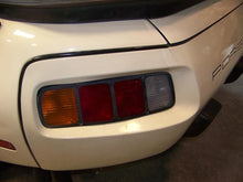 Load image into Gallery viewer, Rear Wiper Motor  PORSCHE 928 1983 - NW203977
