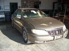 Load image into Gallery viewer, Radio Cadillac Catera 1998 - NW134404
