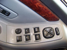 Load image into Gallery viewer, AMPLIFIER Jeep Grand Cherokee 2003 03 2004 04 - NW135129
