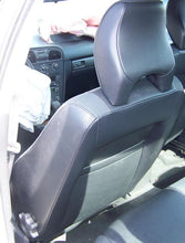 Load image into Gallery viewer, Radio Antenna  VOLVO 40 SERIES 2004 - NW7929
