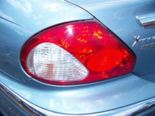 Load image into Gallery viewer, Radio Jaguar X type 2004 04 2005 05 06 07 08 AM FM - NW137829
