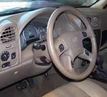 Load image into Gallery viewer, Fog Light G6 Rainier Lacrosee Cobalt Allure 2004 04 2005 05 2006 06 07 08 09 - NW81231
