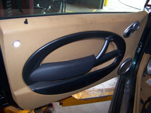 Load image into Gallery viewer, PARKLAMP Mini Cooper 2002 02 03 04 05 06 07 08 Right - NW82282
