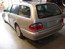 Load image into Gallery viewer, AMPLIFIER MERCEDES E320 E430 E55 01 02 03 - NW138696

