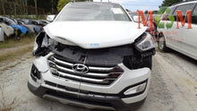 Load image into Gallery viewer, FRONT TEMPERATURE CONTROLS Hyundai Santa Fe 13 14 15 16 - MM1147016
