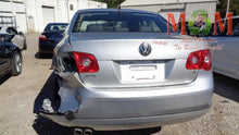 Load image into Gallery viewer, ENGINE Volkswagen Beetle Jetta Rabbit golf 05 06 07 08 09 10 11 2.5L - MM1149300
