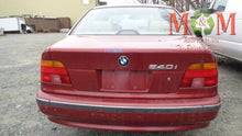Load image into Gallery viewer, CD CHANGER BMW 323i 528i M3 X5 99 00 01 02 03 04 - MM1178929
