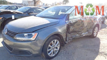 Load image into Gallery viewer, FRONT TEMPERATURE CONTROLS Volkswagen Jetta 11 12 13 14  Manual - MM1170559
