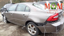 Load image into Gallery viewer, ECU ECM COMPUTER Volvo V70 XC60 S80 2008 08 2009 09 2010 10 - MM1188859
