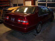 Load image into Gallery viewer, Radio Antenna  VOLVO 960 1995 - NW7925
