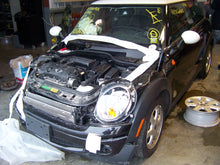 Load image into Gallery viewer, Radio Antenna  MINI COOPER 2009 - NW7690
