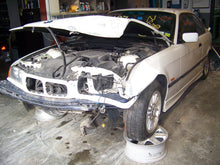 Load image into Gallery viewer, Wheel Rim  BMW 325I 1995 - NW197680
