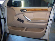 Load image into Gallery viewer, Xenon Headlamp aim control module BMW 540i 750i 525i 530i 97 98 99 00 01 - 06 - NW30717
