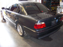 Load image into Gallery viewer, CARRIER ASSEMBLY BMW 740I 2000 00 2001 01 - NW46289
