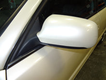 Load image into Gallery viewer, RADIO Audi A4 S4 1999 99 2000 00 2001 01 02 AM/FM/CASS - NW136180
