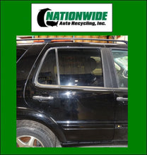 Load image into Gallery viewer, Park Lamp Light  MERCEDES ML-CLASS 2002 - NW83140
